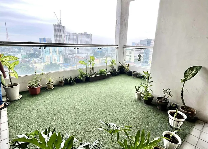 Casa Valencia Apartment Manila
